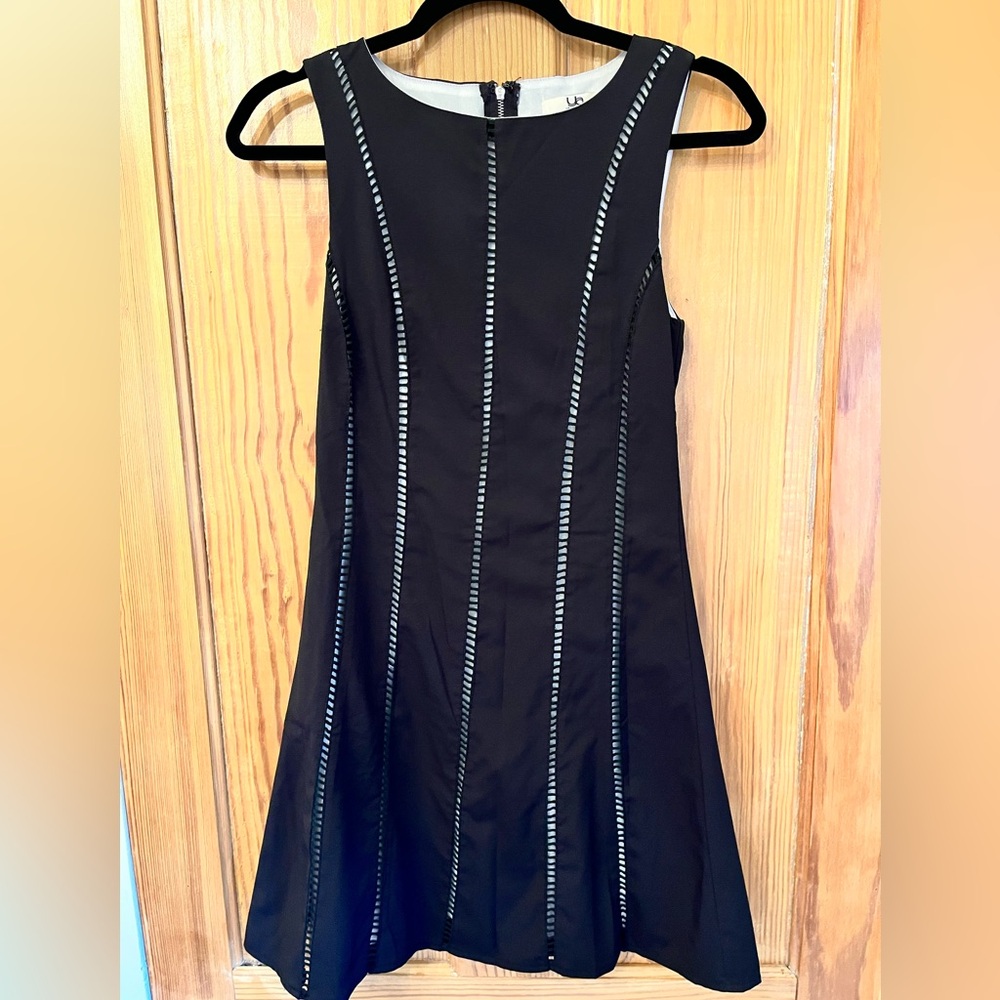 Elegant Black Sleeveless Dress
